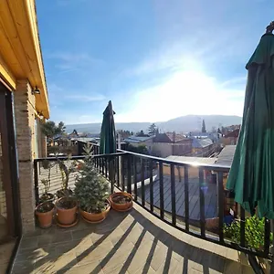 apartten-tbilisi.alltbilisihotels.com/