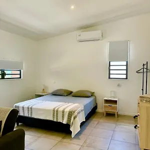  Chalet Tiny House Moorea Haylee Polynésie française