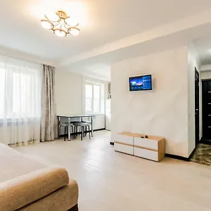 apartment-on-obolonsky-avenue-16a.hotels-of-kiev.com/